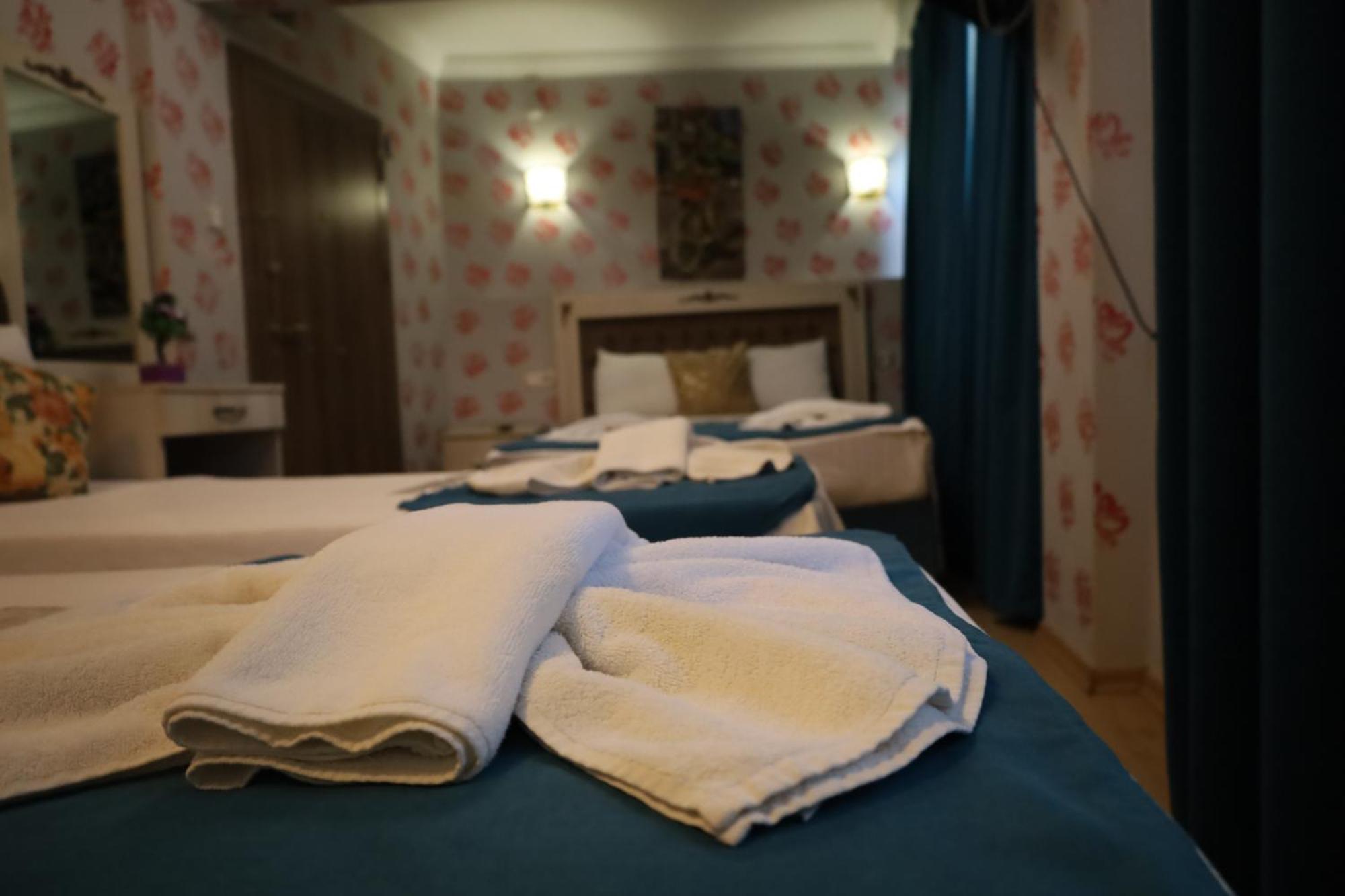 Galaxy Hotel Sultanahmet イスタンブール エクステリア 写真